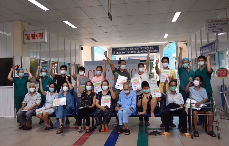 Chủ tịch UBND TP Đà Nẵng gửi thư tri ân đội ngũ y bác sĩ “chi viện”, “chia lửa” nơi tuyến đầu chống dịch -0