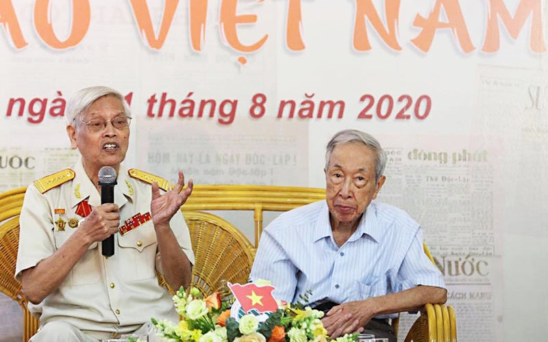 Đại tá, Nhạc sĩ, TS Doãn Nho hát vang ca khúc “Tiến bước dưới quân kỳ”. Xúc động những ký ức hào hùng tại chương trình “Tự hào Việt Nam” -0