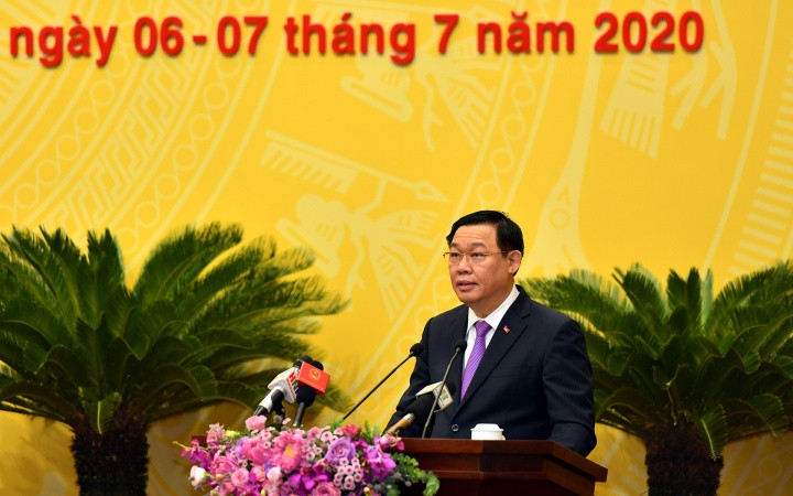 Đồng chí Vương Đình Huệ, Ủy viên Bộ Chính trị, Bí thư Thành ủy, Trưởng đoàn đại biểu Quốc hội phát biểu ý kiến tại phiên khai mạc kỳ họp. 4_9860-1594022742708.jpg
