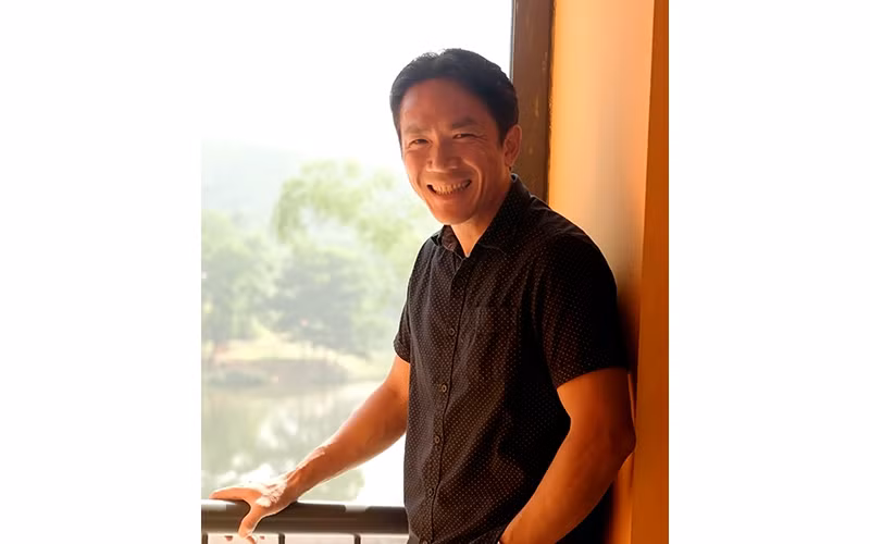 Mang ánh sáng cho những cuộc đời lầm lỗi