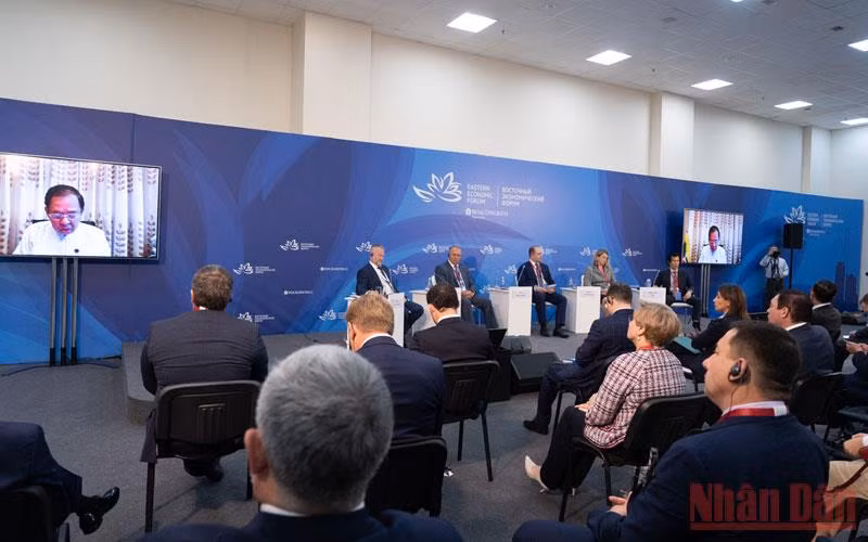 Khai mạc Diễn đàn Kinh tế phương Đông 2021 tại LB Nga -0