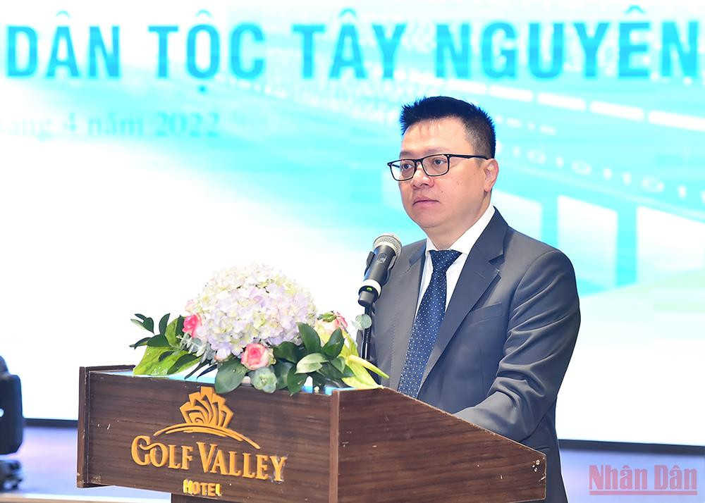 Tổng Biên tập Báo Nhân Dân Lê Quốc Minh phát biểu tại buổi tọa đàm. (Ảnh: THỦY NGUYÊN) Cần “cú huých” cho chuyển đổi số trong nông nghiệp ở Tây Nguyên -0