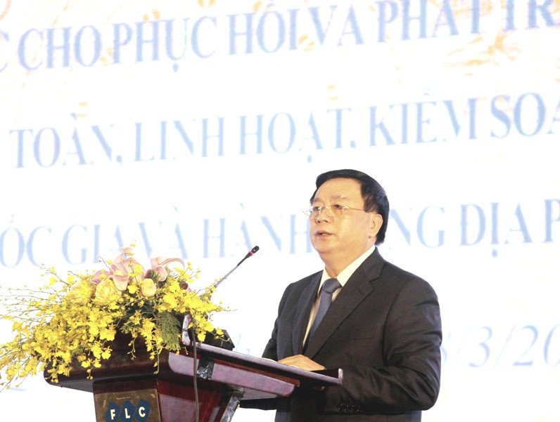 Đồng chí Nguyễn Xuân Thắng, Ủy viên Bộ Chính trị, Giám đốc Học viện quốc gia Hồ Chí Minh, Chủ tịch Hội đồng Lý luận Trung ương phát biểu kết luận Hội thảo. Hội thảo Nguồn lực và động lực cho phục hồi và phát triển kinh tế-xã hội -0