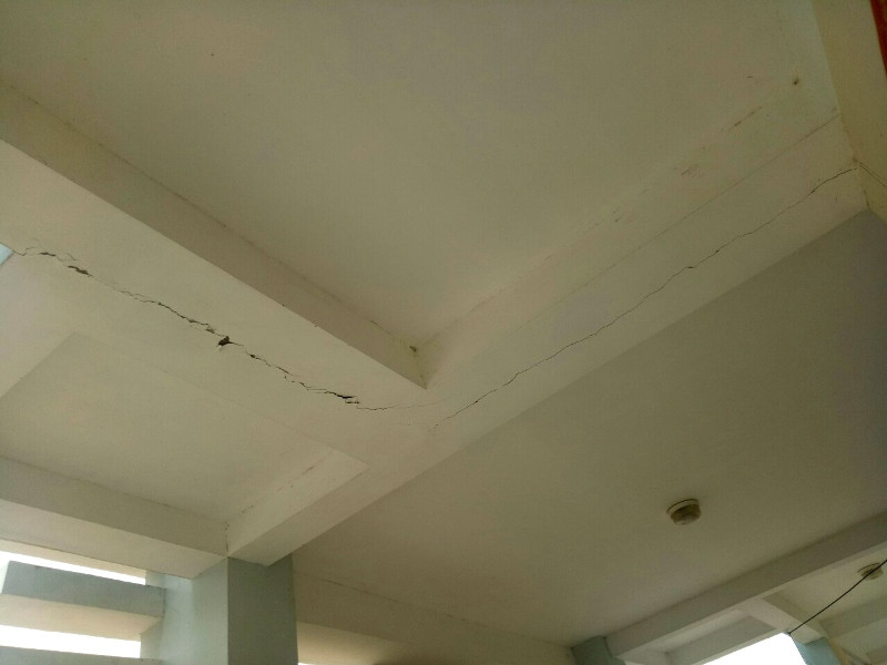 Trụ sở xa Lóng Sập (Mộc Châu). Trận động đất tại Sơn La gây nhiều thiệt hại nhà cửa, tài sản người dân -0