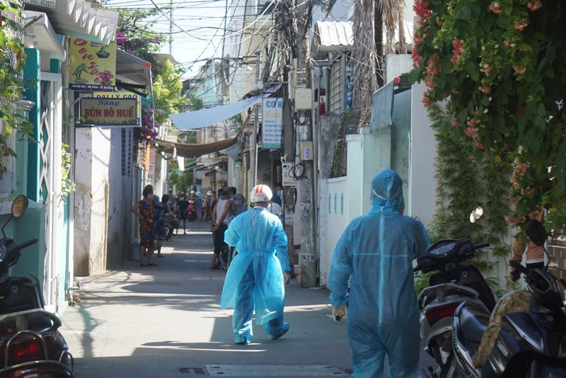 Đến sáng 27-7, Đà Nẵng ghi nhận ba ca dương tính. Đà Nẵng thực hiện giãn cách xã hội từ 0 giờ ngày 28-7 -0