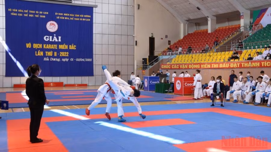 Đoàn Quân đội xếp thứ nhất tại giải vô địch karate miền bắc -0