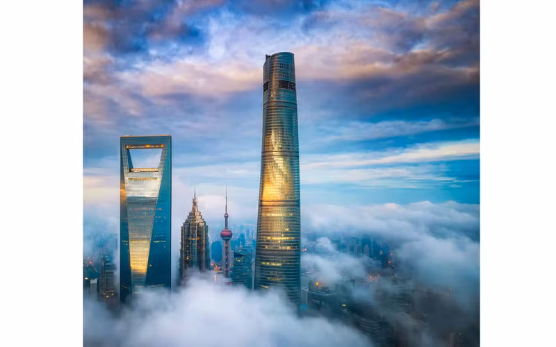 Dù đại dịch, khách sạn xa xỉ cao nhất thế giới ở Trung Quốc vẫn hút khách -0