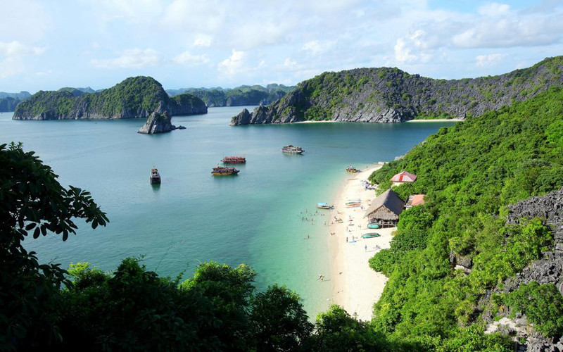 Nhiều địa phương đã mở lại du lịch nội tỉnh nhưng hết sức thận trọng. (Ảnh: CTV)