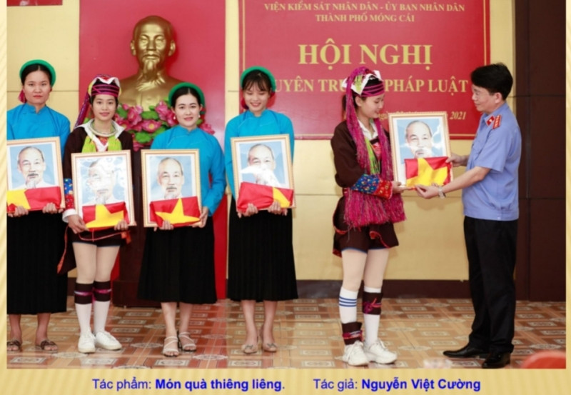 Một số tác phẩm đoạt giải. 21 tập thể, cá nhân đoạt giải cuộc thi ảnh “Nét đẹp cán bộ, công chức ngành Kiểm sát” -0