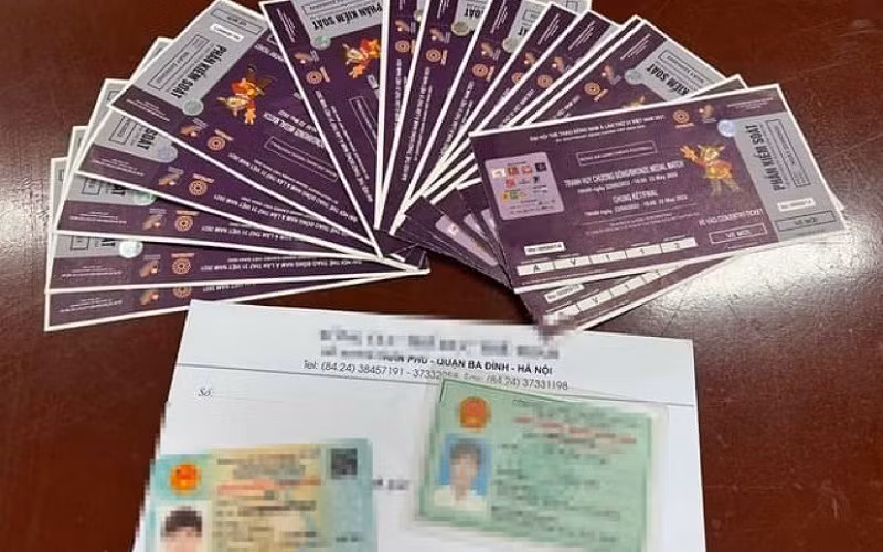Công an phát hiện nhiều vé xem trận chung kết bóng đá nam SEA Games 31 bị “thổi giá” lên tới 20 triệu đồng. 