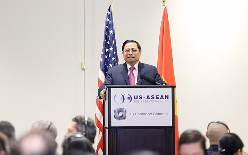 Thủ tướng Phạm Minh Chính phát biểu trước các nhà đầu tư và doanh nghiệp Hoa Kỳ. (Ảnh: Dương Giang/TTXVN)