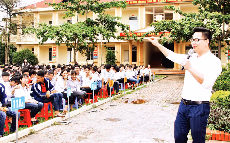 Hiểu rõ căn nguyên, ứng xử phù hợp -0