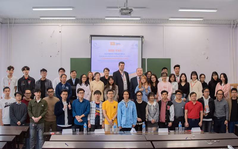 Không khí sôi nổi, hào hứng trong lễ bế mạc và trao giải cuộc thi. (Ảnh: Trung Dũng)