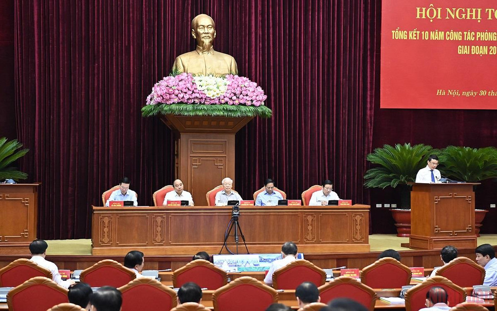 Hội nghị được tổ chức trực tiếp kết hợp trực tuyến đến tất cả các tỉnh, thành phố và các cơ quan, đơn vị. Hình ảnh Hội nghị toàn quốc tổng kết 10 năm công tác phòng, chống tham nhũng, tiêu cực -5