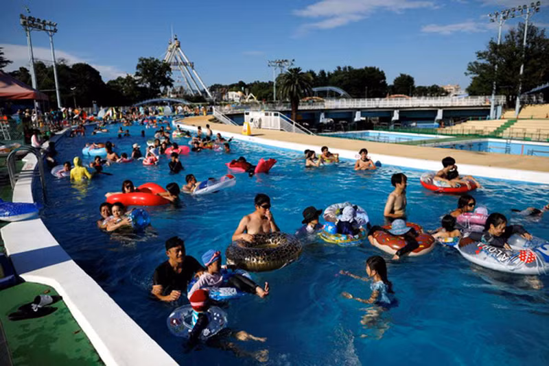 Chia tay công viên giải trí 94 năm, người Nhật chờ đón công viên Harry Potter -0