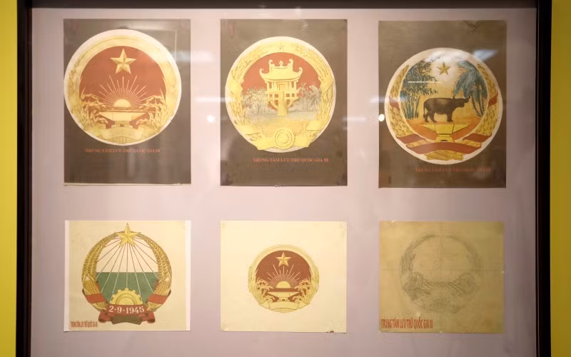 Những biểu tượng của lòng tự hào dân tộc -0