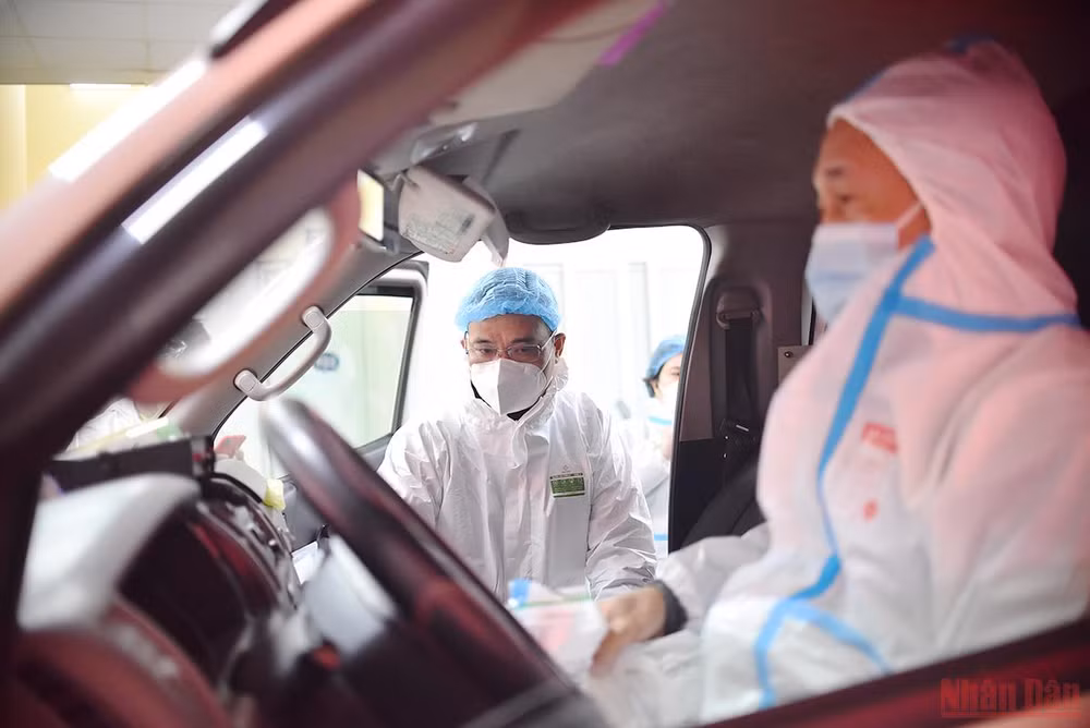 Tổng đài nóng trung chuyển bình an -0