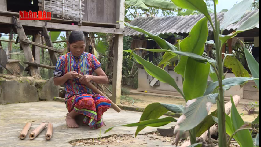 Người Chứt ở bản Rào Tre