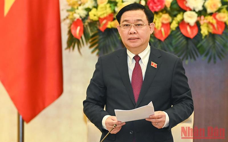 Chủ tịch Quốc hội Vương Đình Huệ phát biểu tại phiên họp thứ 10. (Ảnh: DUY LINH)