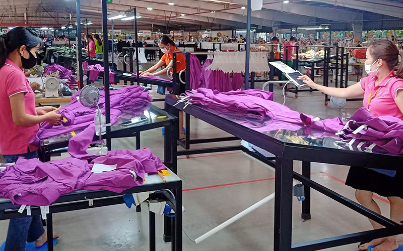 Công ty may Tân Đệ, tỉnh Thái Bình nộp ngân sách nhà nước năm 2021 hơn 300 tỷ đồng.