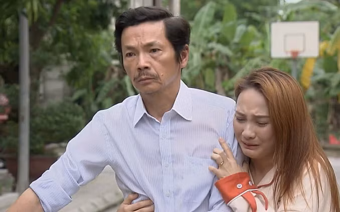 Nghệ sĩ bức xúc vì bị mượn tên quảng cáo -0