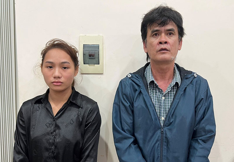Hai đối tượng Lộc Thị Luân và Ngô Nguyễn Đông Khoa. Đồng Nai triệt phá đường dây tổ chức mua bán phụ nữ sang Camphuchia -0