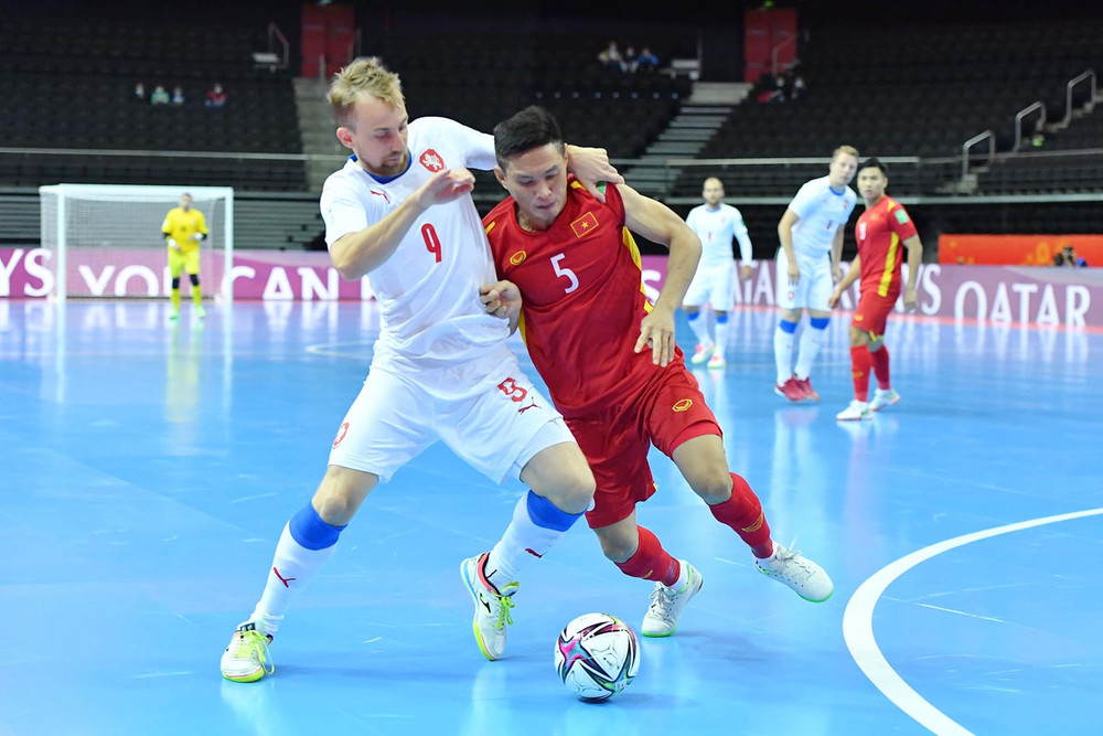 (Ảnh: VFF) Hòa Cộng hòa Czech, đội tuyển futsal Việt Nam giành quyền vào Vòng 1/8 World Cup -0