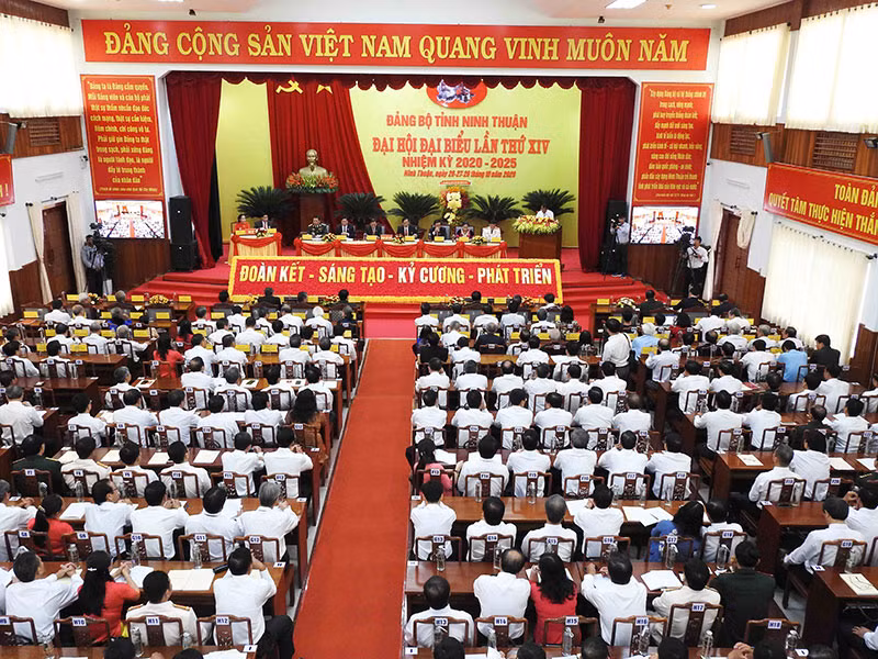 Khai mạc Đại hội Đại biểu Đảng bộ tỉnh Ninh Thuận lần thứ 14 -0