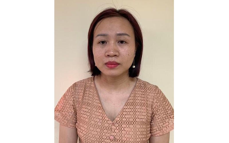 Bị can Hoàng Kim Thư. 