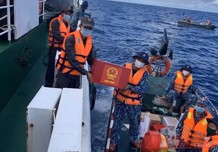 Bầu cử ở Trường Sa -1
