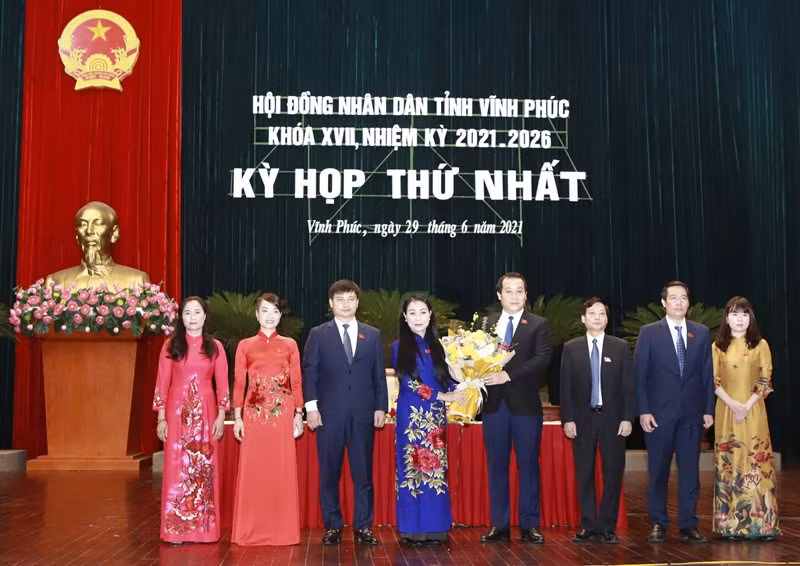 Bà Hoàng Thị Thúy Lan tái đắc cử Chủ tịch HĐND tỉnh Vĩnh Phúc (ok ghép) -0