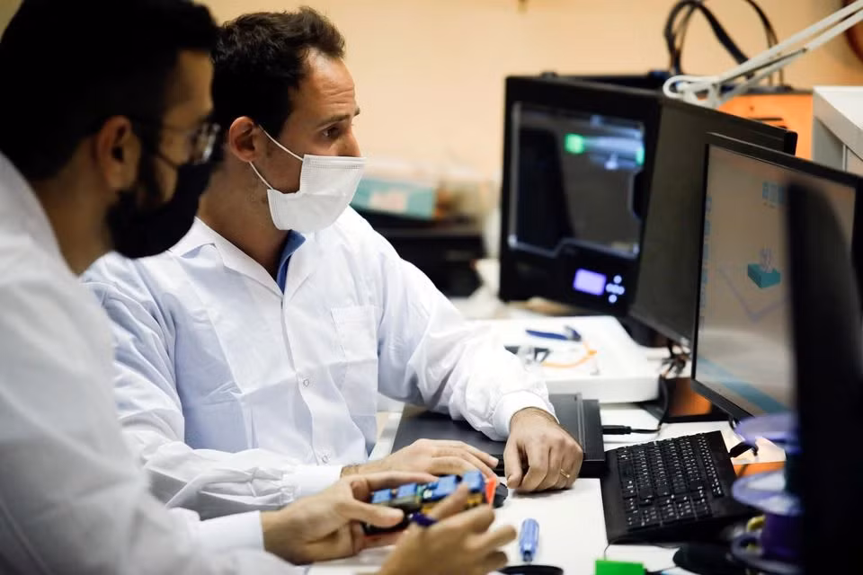 Israel phát triển khí cầu để thu giữ carbon -0