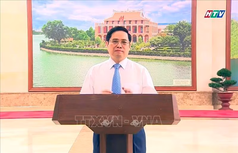 Thủ tướng Chính phủ Phạm Minh Chính phát biểu tại chương trình trực tuyến. (Ảnh chụp qua màn hình: Thu Hương/TTXVN)