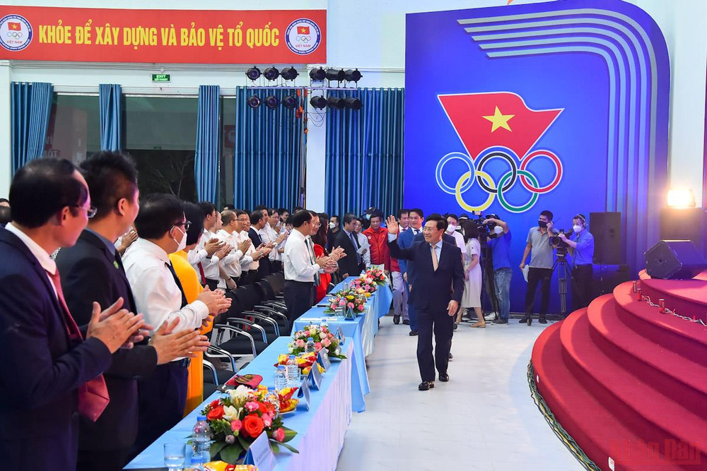 Phó Thủ tướng Thường trực Chính phủ Phạm Bình Minh dự lễ xuất quân Đoàn Thể thao Việt Nam tham dự SEA Games 31, tối 28/4. Đoàn thể thao Việt Nam xuất quân tham dự SEA Games 31 -0