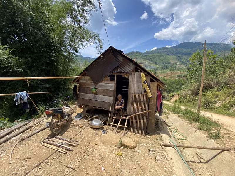 Sớm xây dựng khu tái định cư cho người dân vùng sạt lở Sơn Tây, Quảng Ngãi -0