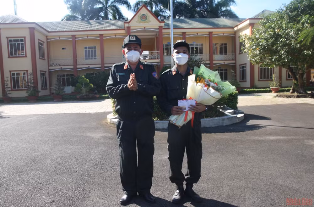 Đồng Nai: Khen thưởng đột xuất các lực lượng bắt đối tượng&nbsp;đặc biệt nguy hiểm -0