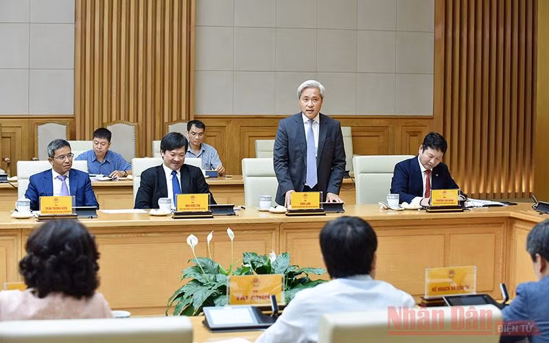 Thủ tướng Nguyễn Xuân Phúc gặp mặt các doanh nghiệp tiêu biểu -0