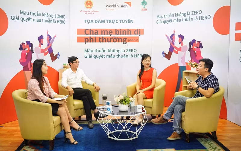 Toàn cảnh buổi tọa đàm.