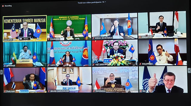 Các Bộ trưởng Lao động ASEAN thông qua Tuyên bố chung tại Hội nghị (Ảnh: Molisa). Bộ trưởng Lao động ASEAN ra Tuyên bố chung về ứng phó với tác động của dịch Covid-19 tới lao động - việc làm -0