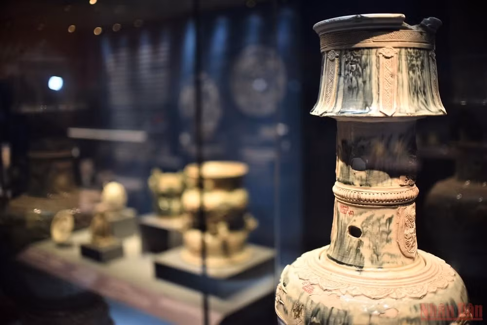 Nét riêng biệt của gốm Việt nghìn năm -0