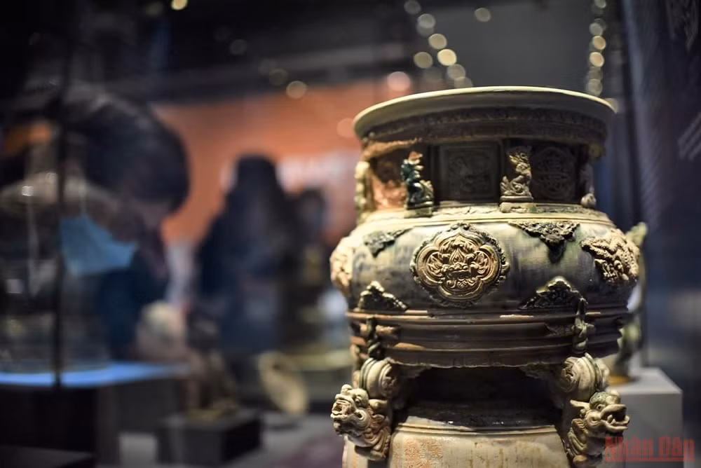 Nét riêng biệt của gốm Việt nghìn năm -0