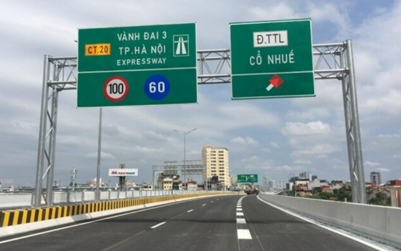 Đường Vành đai 3 trên cao đoạn Mai Dịch - cầu Thăng Long.