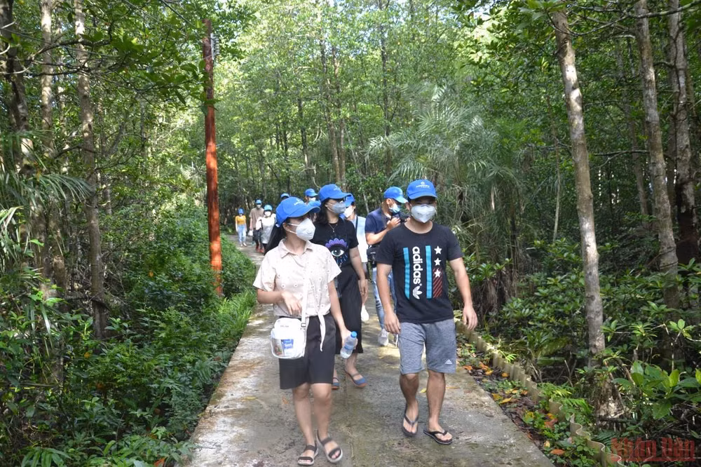 Một ngày đáng nhớ của lực lượng tuyến đầu tại “vùng xanh” Cần Giờ -0