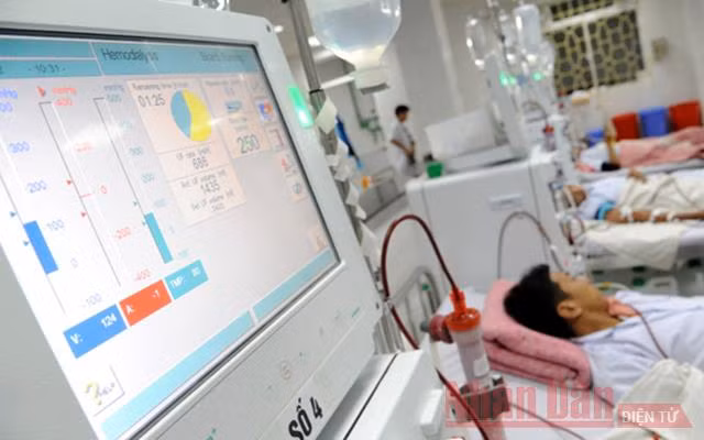 Mỗi năm, chi trả từ 100 đến 105 nghìn tỷ đồng khám, chữa bệnh bảo hiểm y tế