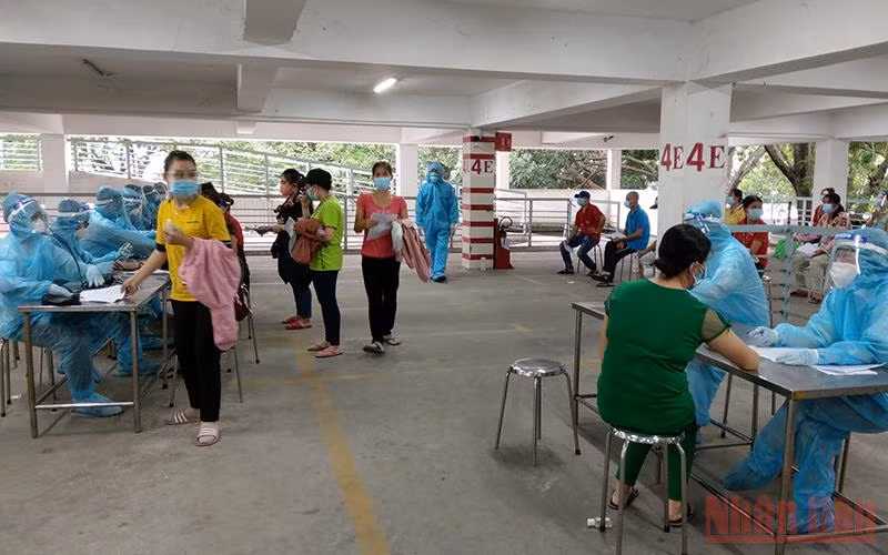 Bình Dương tiếp tục khóa chặt “vùng đỏ”, nới lỏng giãn cách theo lộ trình “vùng xanh” -0