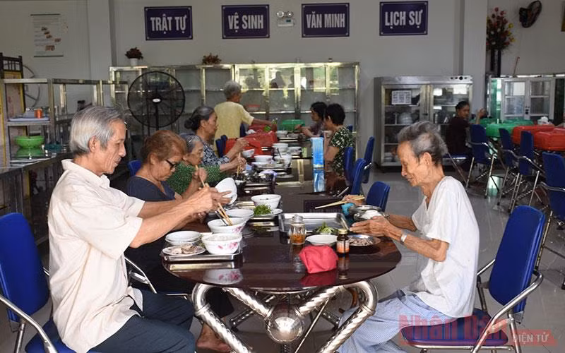 Đà Nẵng quan tâm đặc biệt đến người có công với cách mạng -0