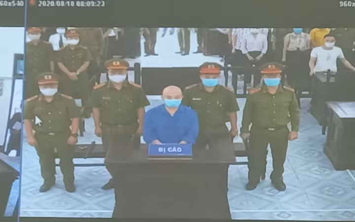 Bị cáo Nguyễn Xuân Đường (tức Đường Nhuệ). (Ảnh chụp qua màn hình)