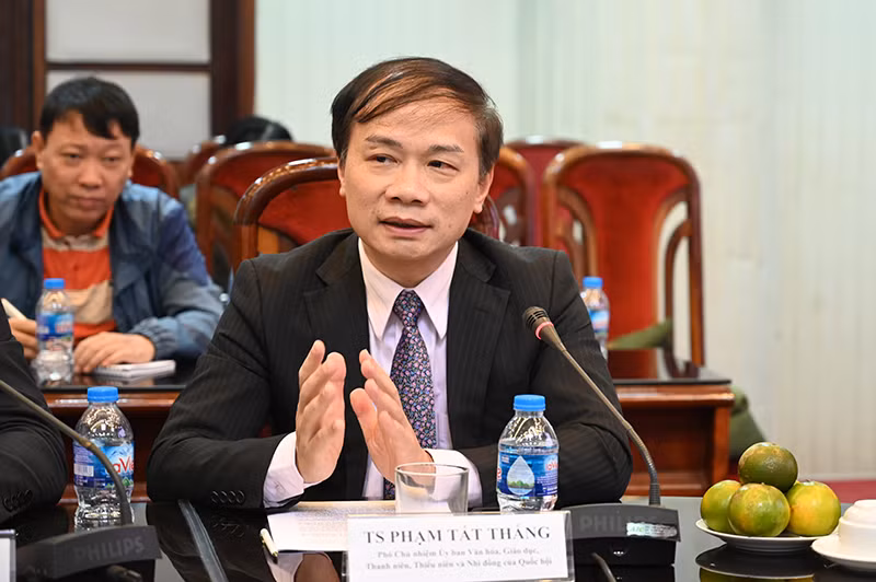Giao lưu trực tuyến 
