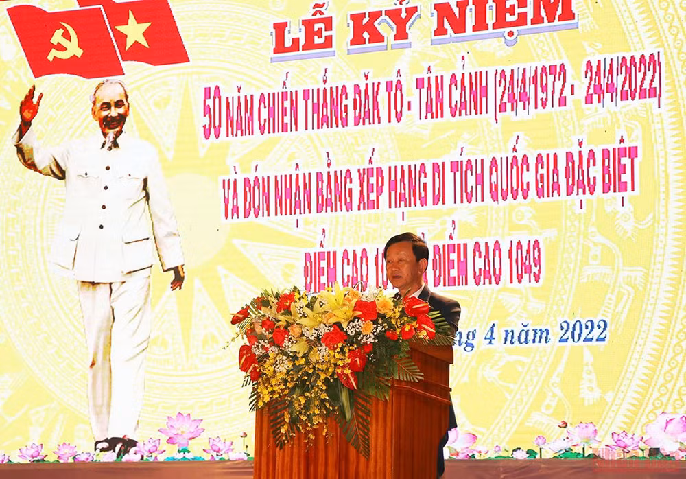 Kỷ niệm 50 năm Chiến thắng Đăk Tô-Tân Cảnh và đón nhận Bằng Xếp hạng Di tích Quốc gia đặc biệt Điểm cao 1015 và Điểm cao 1049 -0