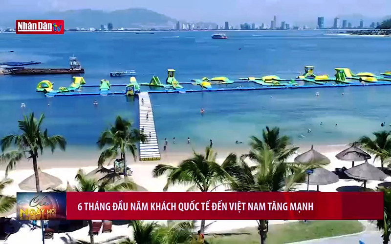 6 tháng đầu năm khách quốc tế đến Việt Nam tăng mạnh